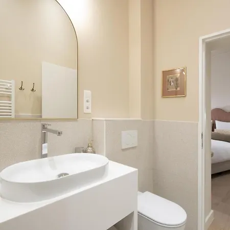 Shway - Le Lambermont Apartment Antwerp